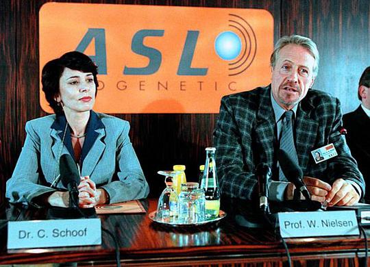 色母片是什么影视海报