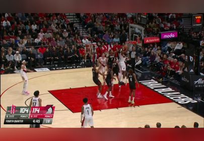 十万吨情缘在线观看影视海报